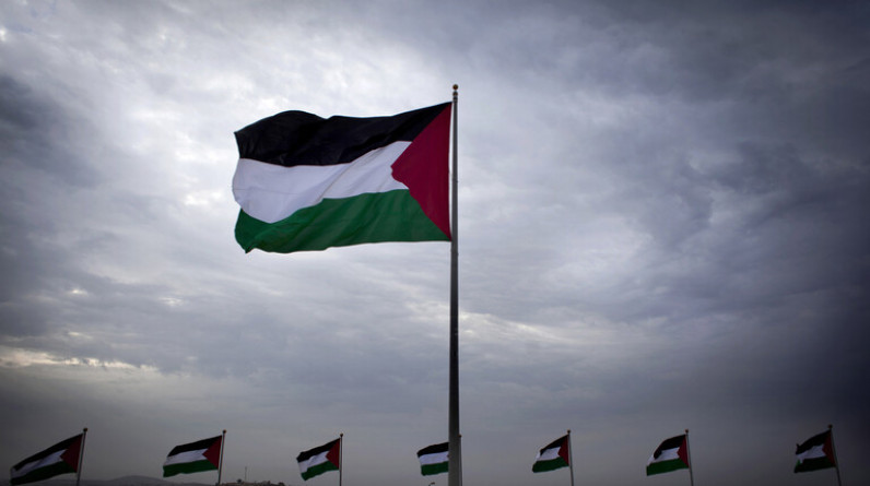 فتح: طالبنا واشنطن برفع منظمة التحرير الفلسطينية عن قوائم الإرهاب