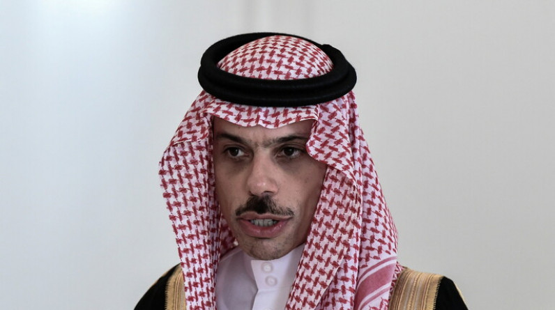 وزير الخارجية السعودي: أيدينا ما زالت ممدودة لإيران
