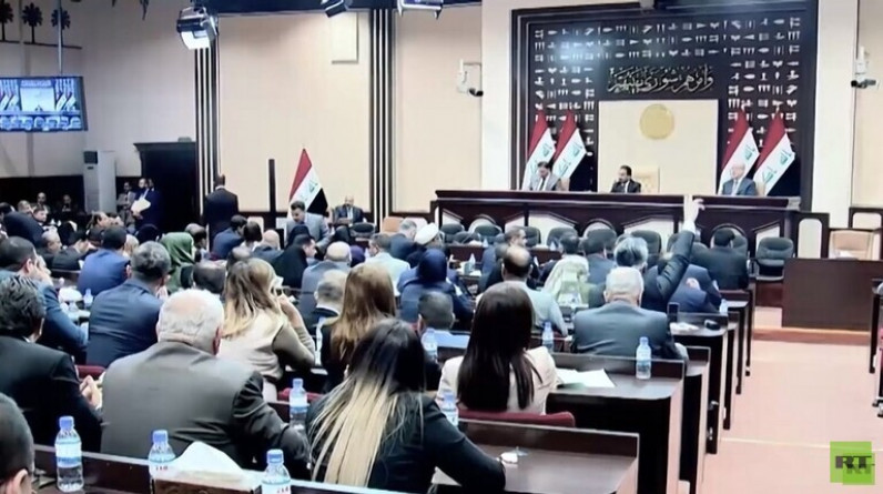 الاحتلال يدين قرار  العراق إصدار قانون ضد التطبيع