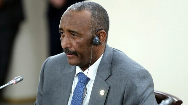 البرهان يقرر رفع حال الطوارئ المفروضة في السودان
