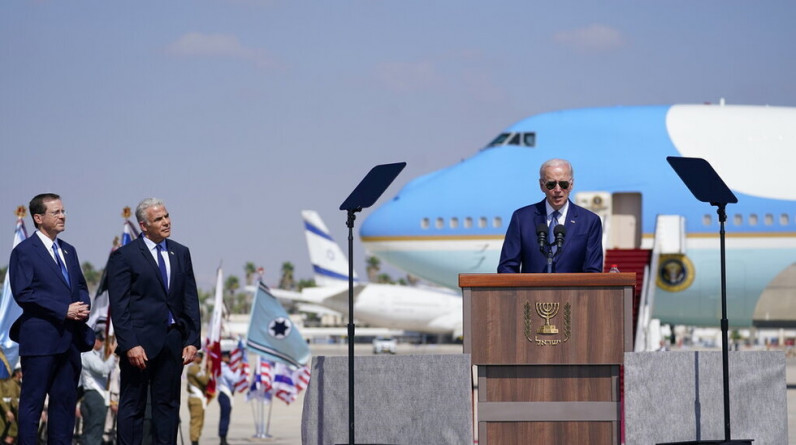 الرئيس الأمريكي يتعهد بالعمل على تعزيز دمج إسرائيل في الشرق الأوسط