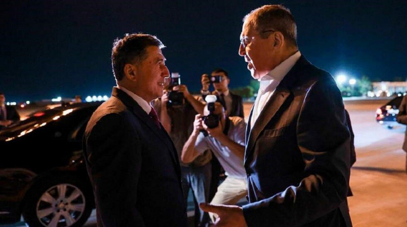لافروف في أوزبكستان للمشاركة في اجتماع "شنغهاي"