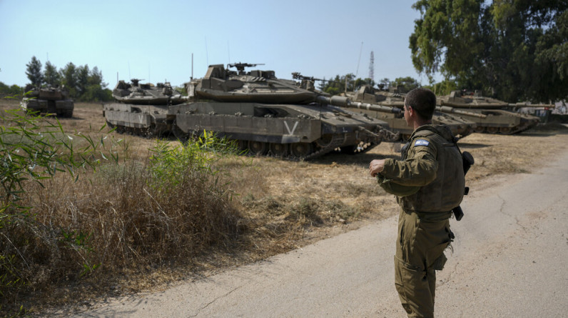 الجيش الإسرائيلي يطلب من سكان مستوطنة إيلعازر البقاء بمنازلهم بعد اشتباه بتسلل فلسطينيين