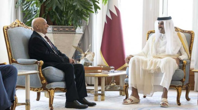 قطر تؤكد دعمها وحدة ليبيا واستقرارها خلال لقاء الشيخ تميم عقيلة صالح