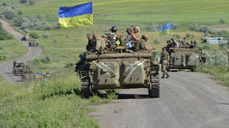 الدفاع الروسية: وحدة بحرية في أوكرانية ألقت سلاحها وطلبت  الانسحاب