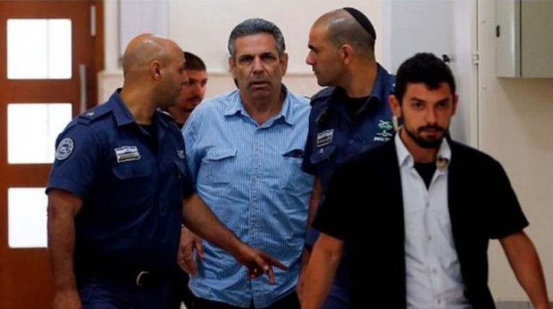 وزير إسرائيلي سابق يكتب من السجن مذكراته حين كان جاسوسا لإيران