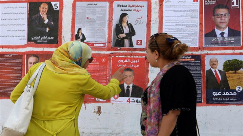 في ظل غياب المشاركة الحزبية.. سخرية واسعة من الحملة الانتخابية للمرشحين الجدد في تونس