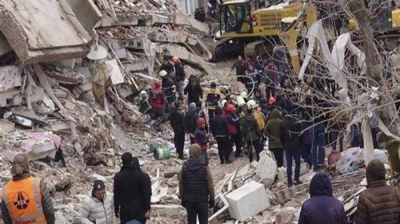 رئيس الجالية المصرية في تركيا يوضح آخر تطورات الجالية بعد الزلزال المدمر