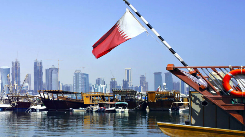 قطر: نحترم استقلال وسيادة أوكرانيا وندعو للتهدئة والدبلوماسية لحل الأزمة
