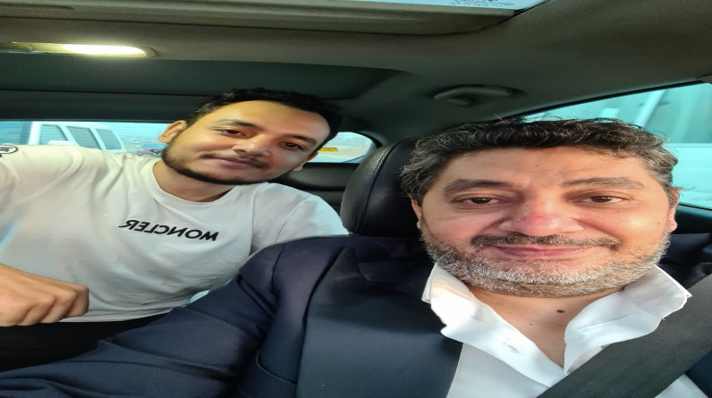 بعد رفع اسمه من قوائم الإرهاب.. الإعلامي حسام الغمري يعود إلى مصر