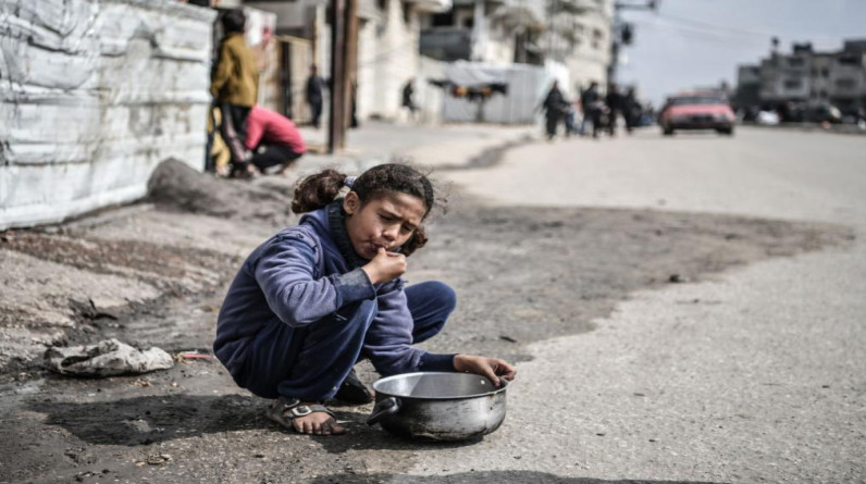 الأونروا: الأمراض تنهش في الأجساد والجوع يقضي على حياة الفلسطينيين