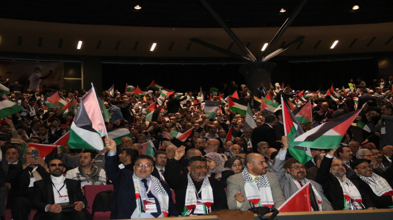 عماد توفيق عفانة يكتب: منظمة التحرير ومؤتمر فلسطينيي الخارج ... فهم ملتبس وممكنات التوافق