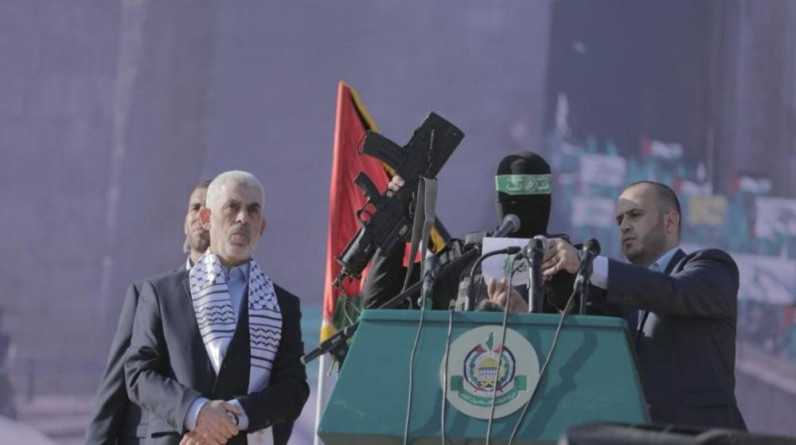 لماذا امتنعت "إسرائيل" عن التعليق على كشف القسام سلاح الضابط هدار؟