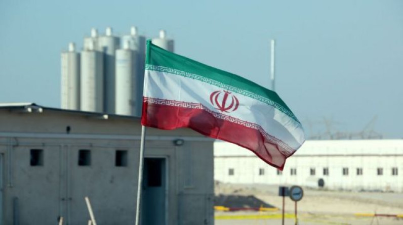 ما تعني احتجاجات إيران بالنسبة لحكومة رئيسي والاتفاق النووي؟