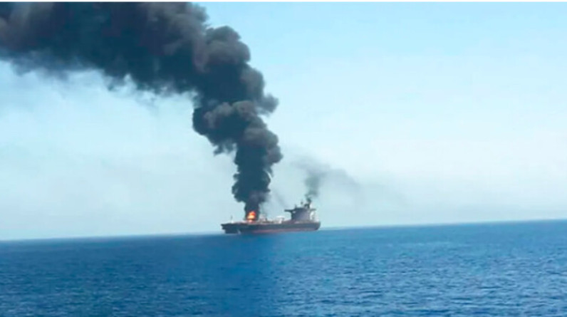 القوات المسلحة اليمنية: استهدفنا سفينة أميركية في خليج عدن