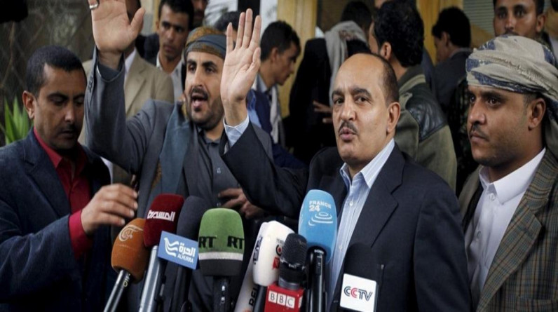 الحوثيون يرفضون التفاوض في الرياض ويرحبون ببلد محايد