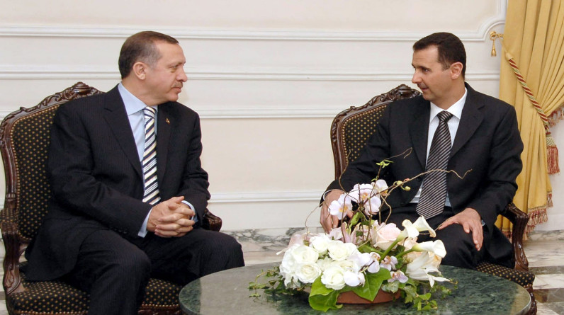 أردوغان: عرضت على بوتين فكرة عقد اجتماع ثلاثي مع بشار الأسد