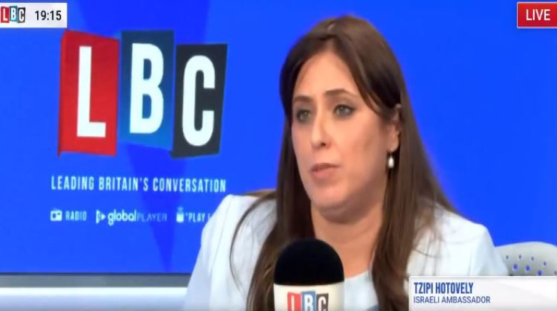 السفيرة الإسرائيلية في بريطانيا: كل مدرسة ومسجد في غزة هدف لإسرائيل (فيديو)