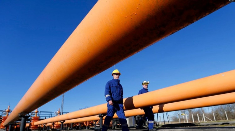 "فورين بوليسي": أوروبا قد تواجه شتاءً قاسياً بسبب اضطراب إمدادات الغاز الروسي