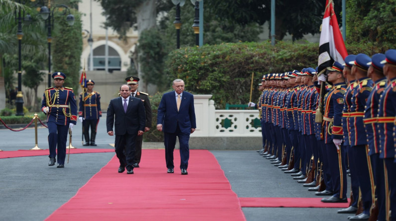 محلل تركي: زيارة أردوغان للقاهرة صفحة جديدة للعلاقات