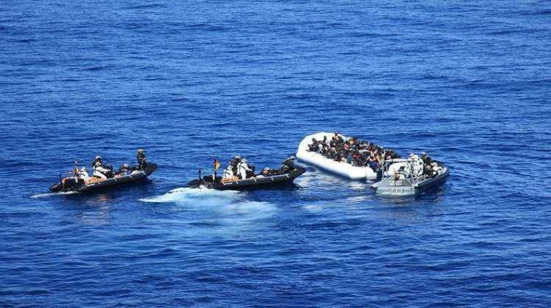 مصرع نحو 100 مهاجر في البحر المتوسط