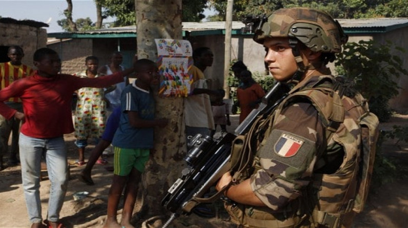 بذرائع مختلفة.. تفاصيل تدخلات فرنسا العسكرية في 9 دول أفريقية