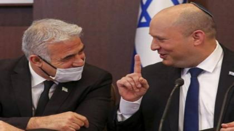 قناة عبرية: اتفاق "استثنائي" بين بينيت ولابيد بشأن الملف الايراني