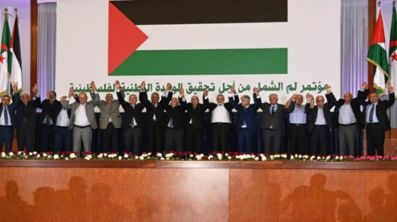 خطوة إيجابية.. البرلمان العربي يشيد بإعلان الجزائر لإنهاء الانقسام الفلسطيني