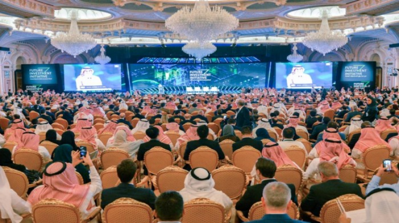 السعودية تستعد لمؤتمر "دافوس في الصحراء" وسط غياب رسمي أمريكي