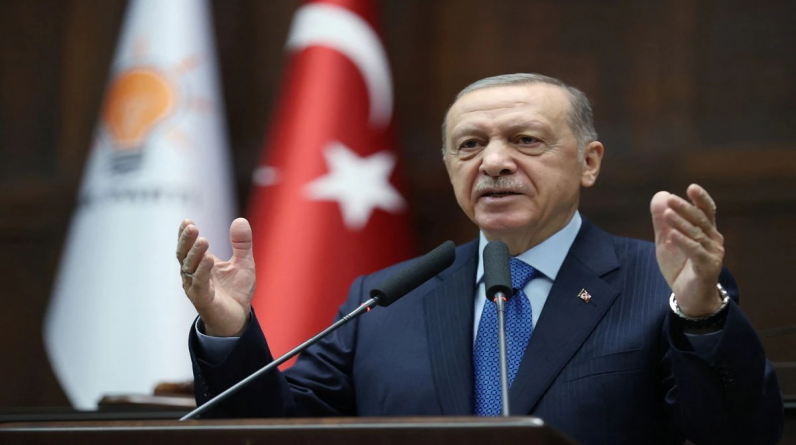(رويترز ) - أردوغان يدعو إلى طرح إصلاح الحجاب في تركيا للاستفتاء