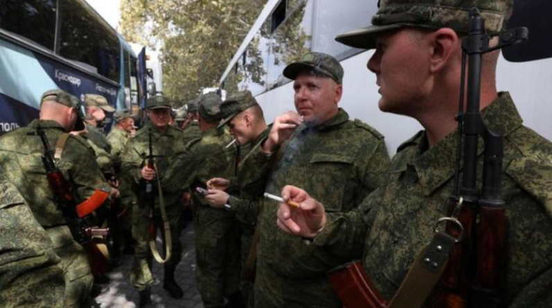 روسيا تتهم أوكرانيا بإعدام أكثر من 10 أسرى حرب