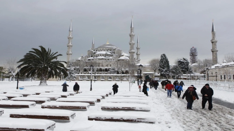 بدء موسم الثلوج في تركيا