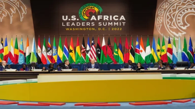 بايدن يدعو لمنح أفريقيا مقعدا دائما بمجلس الأمن ومجموعة العشرين