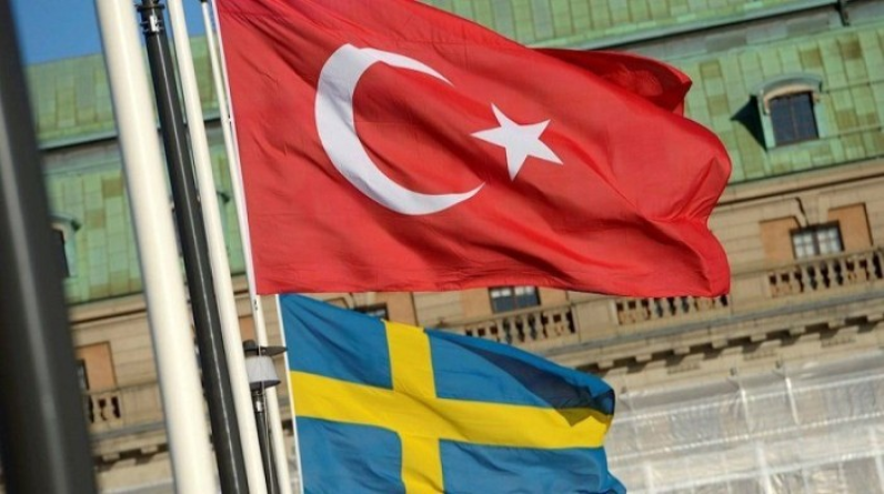أزمة جديدة تعرقل موافقة تركيا على ضم السويد للناتو
