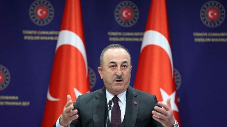 جاويش أوغلو: أمريكا تعارض تطبيع علاقات تركيا مع النظام السوري