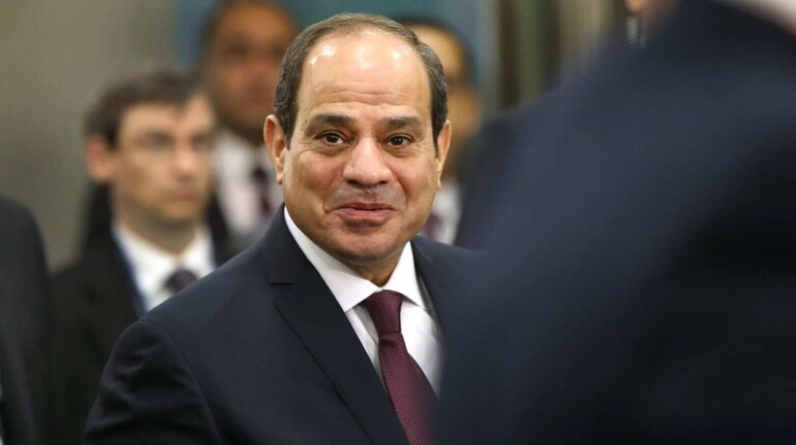 السيسي يتحدث عن "مبلغ فلكي" تحتاجه مصر ويكشف علاقة الفساد بالأمر!
