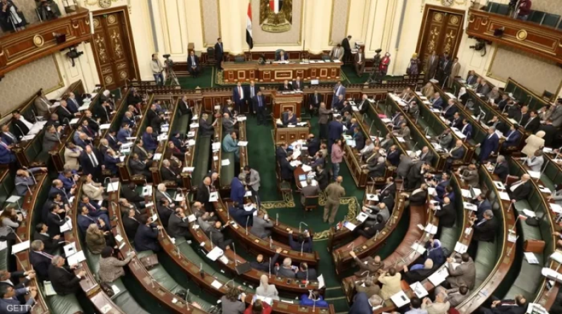 مصر.. مشروع قانون للتصرف بالأموال المصادرة بدل نقلها لخزينة الدولة