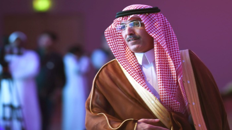 وزير المالية السعودي: لن نفرض ضرائب استثنائية على أرباح شركات النفط