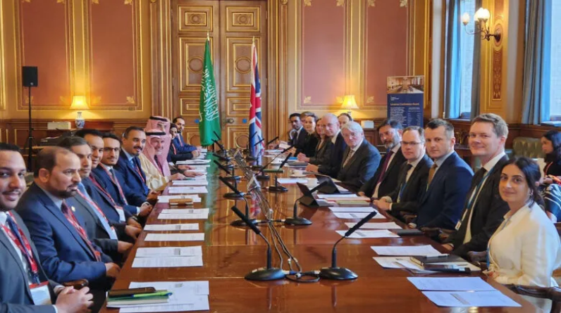 انطلاق الحوار الاستراتيجي بين السعودية وبريطانيا لمناقشة المساعدات الإنسانية