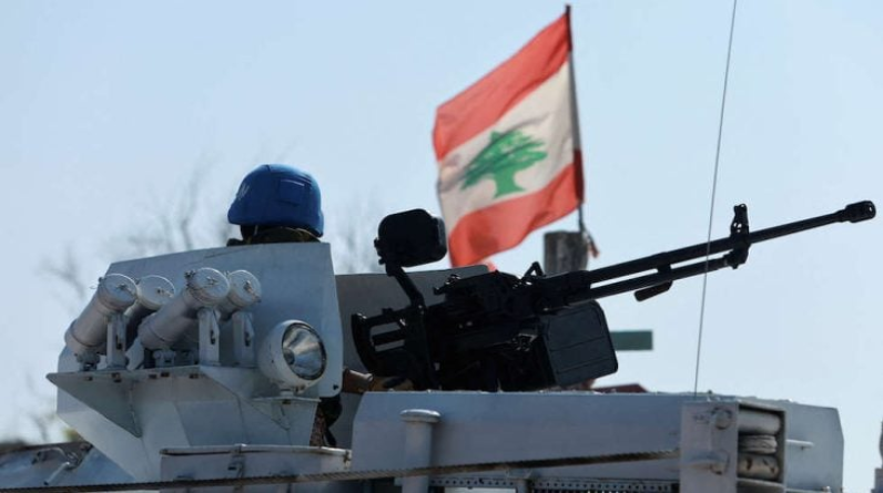 حذر على حدود لبنان الجنوبية تحسبا لإطلاق صواريخ ردا على العدوان على غزة