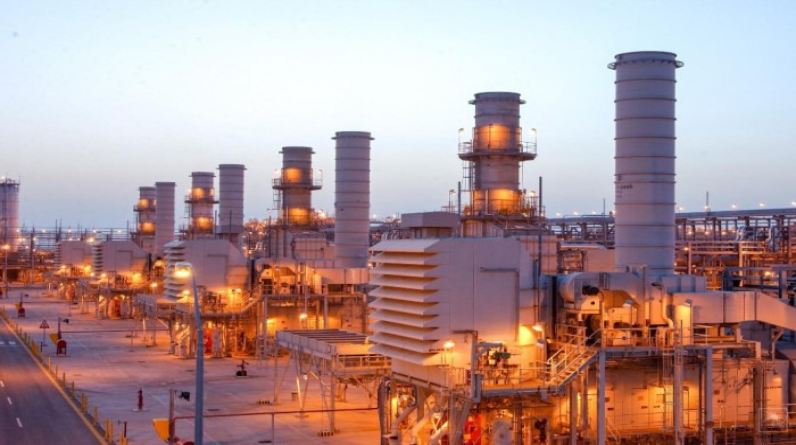 الاقتصاد السعودي مرشح للتراجع بعد قرار خفض إنتاج النفط