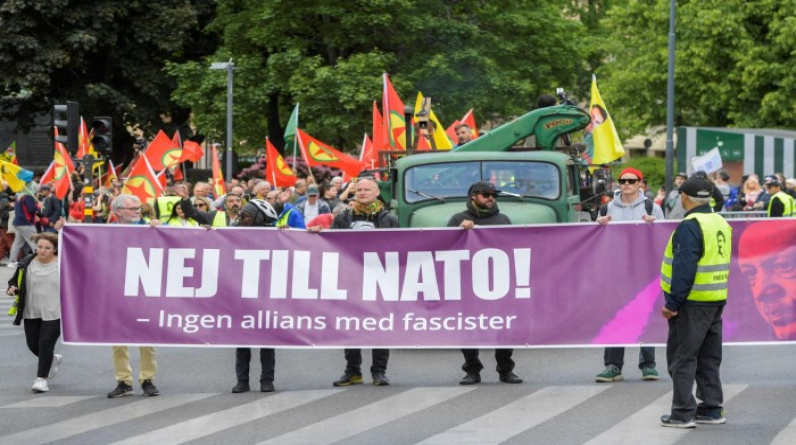 محكمة سويدية تسمح بتسليم مناصر لحزب العمال الكردستاني إلى تركيا