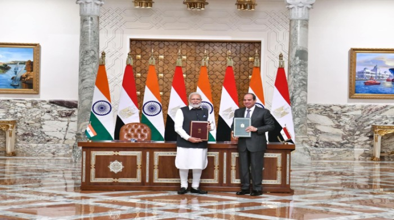 السيسي يستقبل رئيس وزراء الهند ويوقعان إعلان الشراكة الاستراتيجية (صور)
