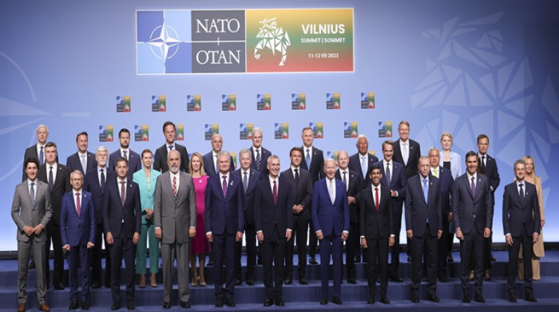 قمة الناتو والمشاعات العالمية.. أبرز ملامح الحرب الباردة الجديدة