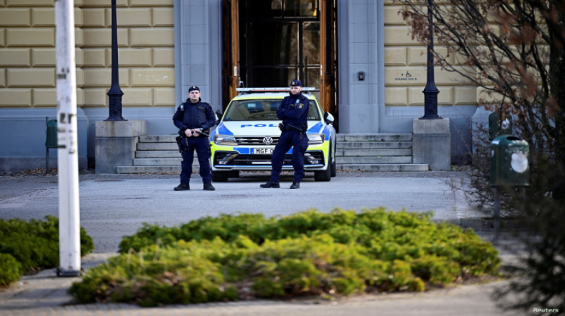 السويد تمنح الإذن لحرق جديد للمصحف أمام البرلمان