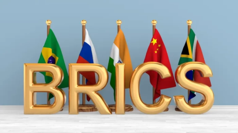 جنوب أفريقيا: 23 دولة بينها 8 عربية طلبت الانضمام إلى بريكس