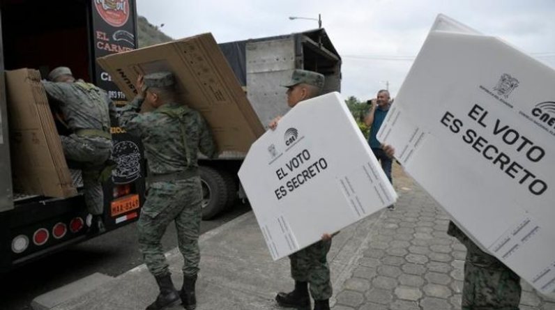 اقتراع "الدم والنار".. الإكوادور تختار رئيسا جديدا