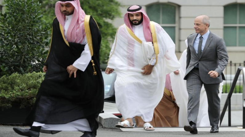 ذا تليجراف: الاستثمار والصناعة.. بريطانيا تريد جذب السعودية لسبب آخر غير النفط