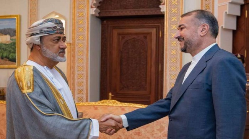 سلطنة عمان تطرح مبادرة لرفع العقوبات الغربية عن إيران