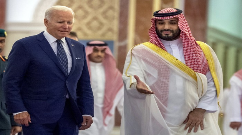 شعبية بايدن بخطر.. كيف أصبحت السعودية لاعبا مهما في الانتخابات الأمريكية؟